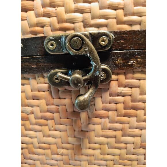 Unbranded 2 Bottle Wine Box Wood Distressed Curved Case With Handle - Picture 14 of 16